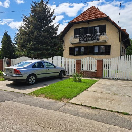 Kis Oázis Apartman Balatonszemes
