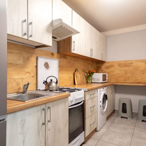 Najtańsze noclegi Górna 27 Łódź