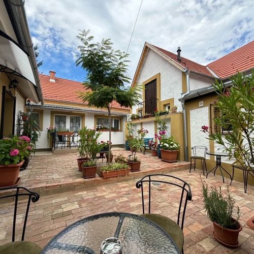 Rapszódia 2 Apartman Kőszeg – Kőszeg, Ungaria