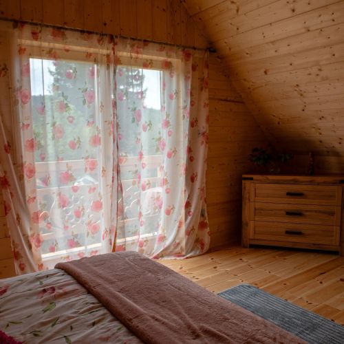 Chata Czarny Kot  – Janowice Wielkie, Polonia