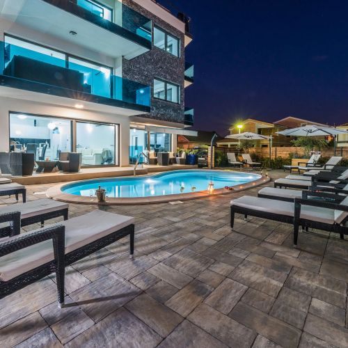 Apartments Luxury Villa Maloca Vir – Vir, Croația