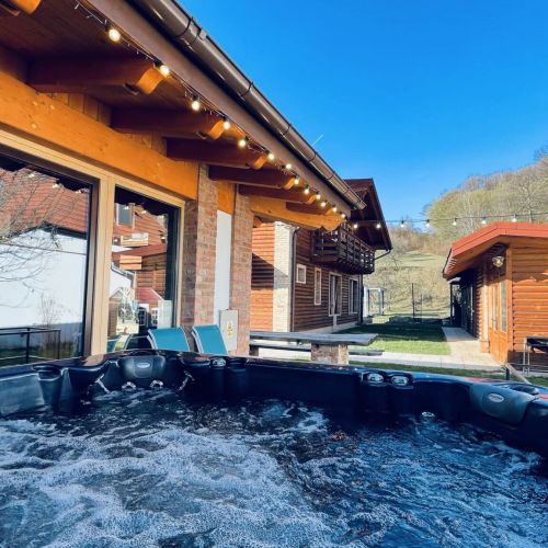 Villa Diva Budureasa – Budureasa, România