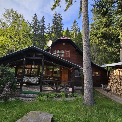 Cabana Fabian Izvoare – Izvoare, România