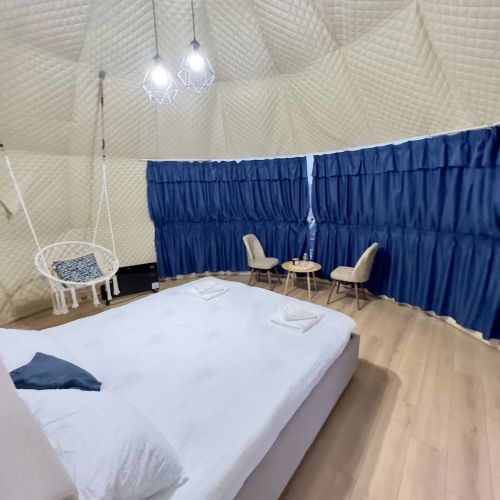 Sanctum Glamping Jupâneşti – Jupâneşti, România