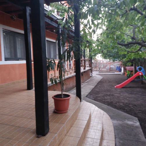 Vila Flora Costinești – Costineşti, România