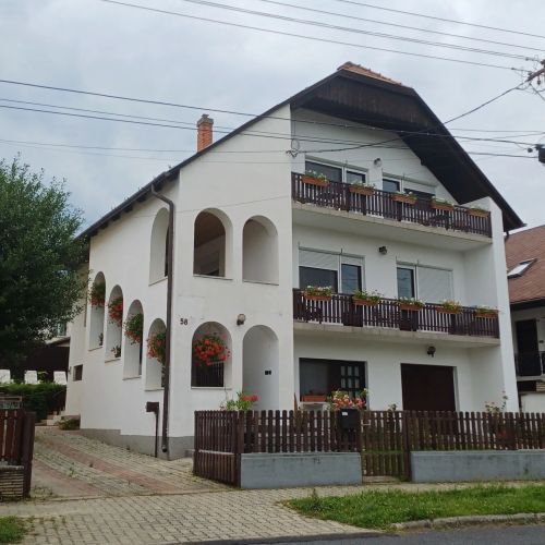 6Rooms Hévíz-Balaton Vendégház Hévíz – Hévíz, Ungaria