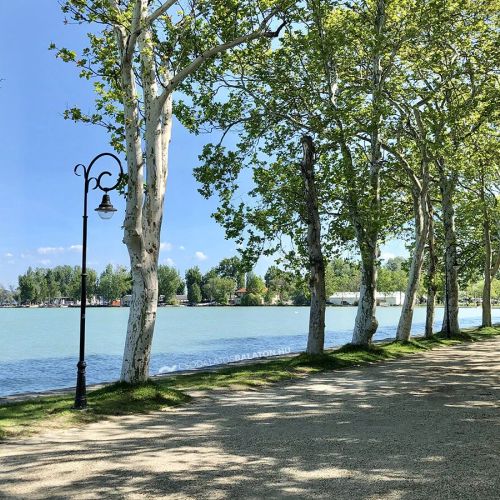 Családi Nyugalom Apartman Balatonföldvár