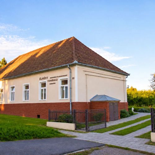 Élmény Vendégház Csurgó – Csurgó, Ungaria