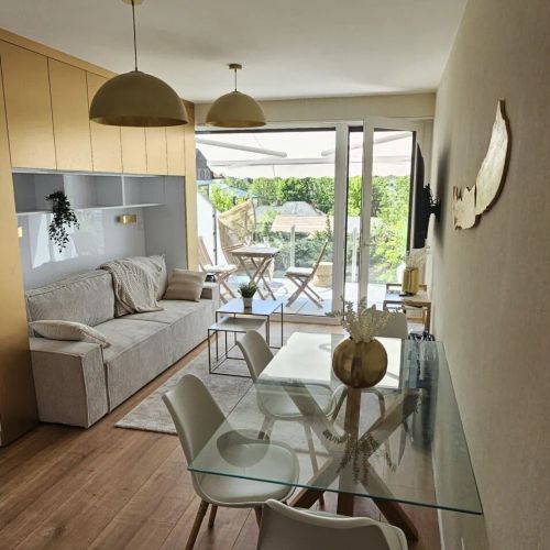 Infinity Apartman Lelle Marine Balatonlelle – Balatonlelle, Maďarsko