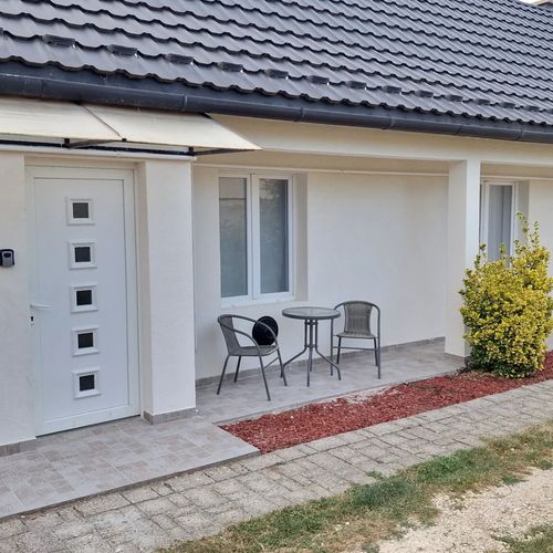 Freedom-Fehérvár Apartman 2