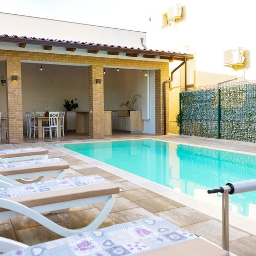 Pensiunea Casa cu Nuc Alba Iulia