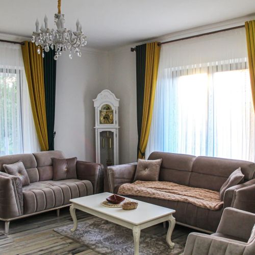 Casa de oaspeți Home by YLY Solca – Solca, România