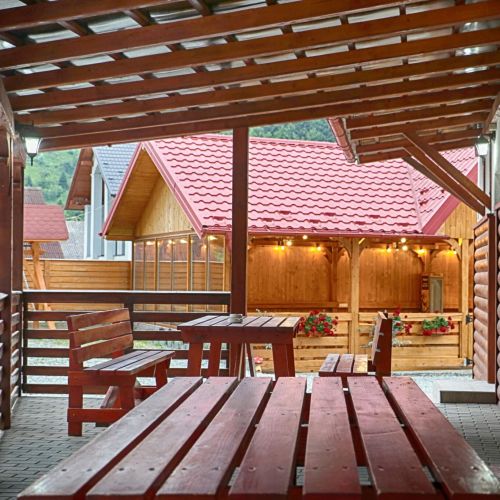 Casa Camelia Săcel – Săcel, România