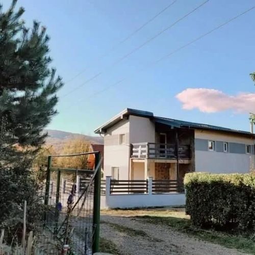 Casa de vacanță Hill House Văliug Crivaia