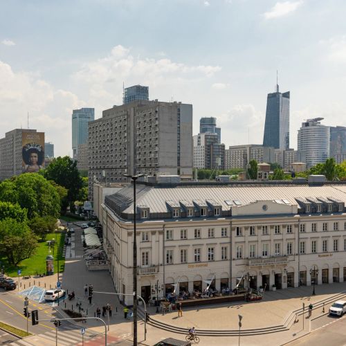 Senatorska 40/92 – Varșovia, Polonia