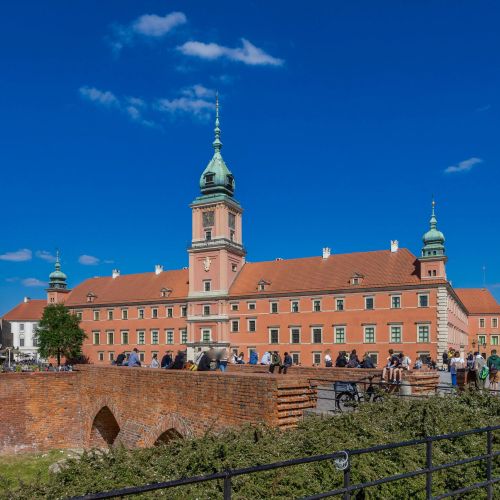 Podwale 3/17 – Varșovia, Polonia