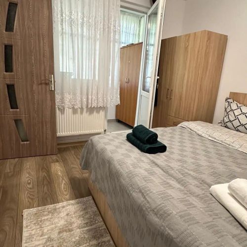 Alice Apartment Roman – Roman, România