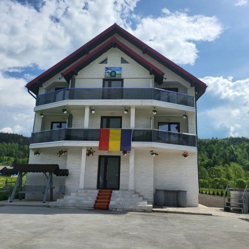 Pensiunea Șoimii Bucovinei Residence Vatra Moldoviţei