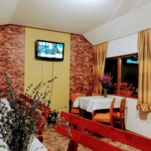 Casa Jojo Rusca – Rusca, România