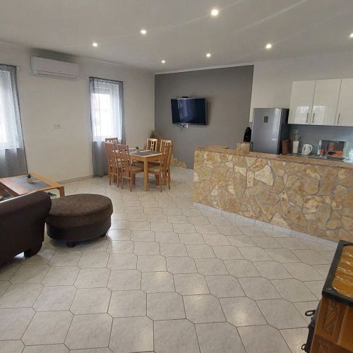 Tiszaháló Apartman Kisköre