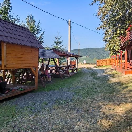 Cabana Dealu Rasinarului Răchițele – Răchițele, România