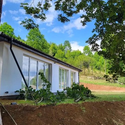 Lay House Şuncuiuş