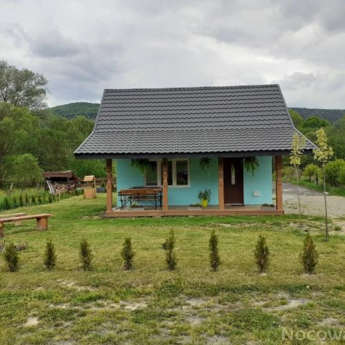 Domek pod Kamienną Lawortą Brzegi Dolne, Ustrzyki Dolne – Ustrzyki Dolne, Polska