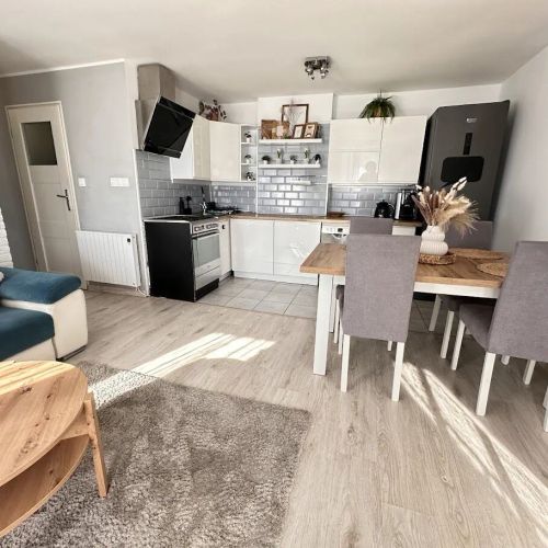 Apartment Pod Trzynastką Jelenia Góra – Jelenia Góra, Polsko