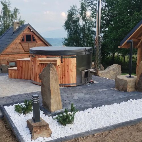 Domki Pod Biegunem. Strefa Relaksu. Bajkowy Świat Smerfów – Żywiec, Polonia