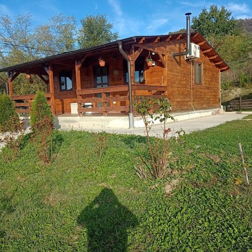 La Cabana Ocnele Mari