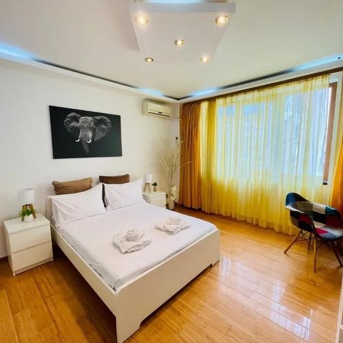 Camere de închiriat Old Town Ateneu Studio București