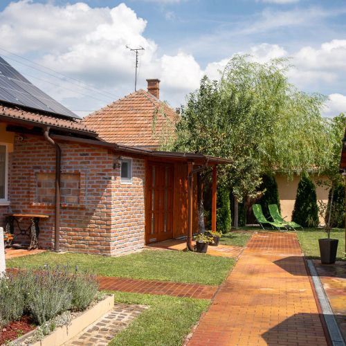 Holiday Apartmanház Gyula – Giula, Ungaria