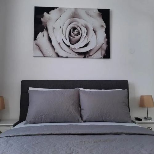 Luxury City Center Apartment – Garofita Romana București