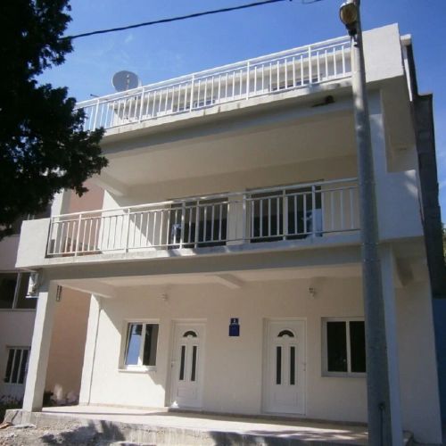 Apartments Niki Blace