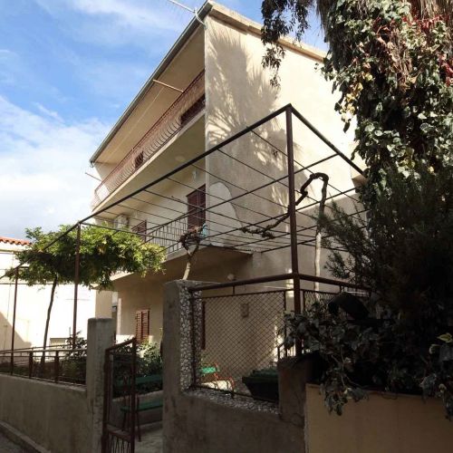 Apartments and Room Goran Makarska
