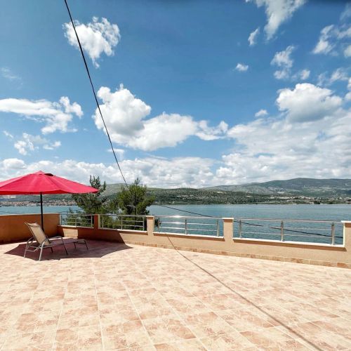 Apartments Vini Trogir
