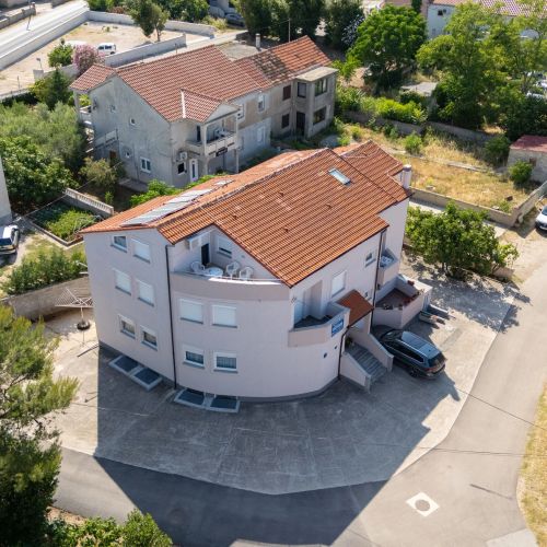 Apartments Ivan Nin