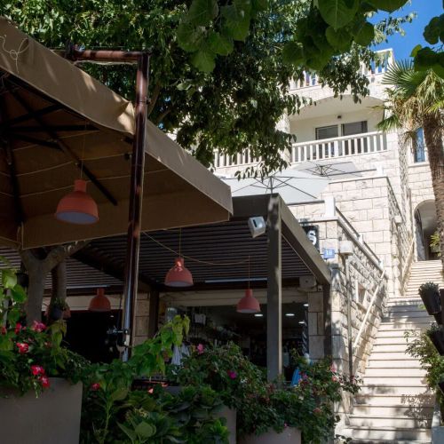 Apartments and Rooms Hope Brela II – Brela, Chorwacja