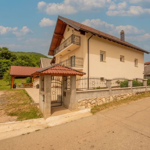 House Rose Otocac – Otočac, Chorvatsko