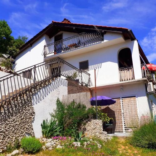 Apartments With Parking Space Bunica, Senj - 22142 Bunica