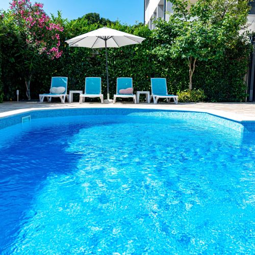 Family-friendly Apartments With Swimming Pool Pula - 23595