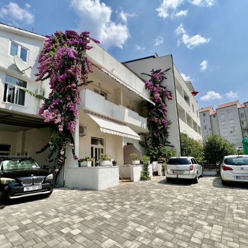 Apartment Denis Makarska – Makarska, Croația