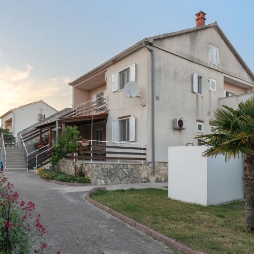Apartment Slava Nin