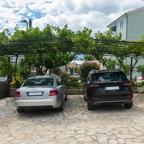 Apartments Jak Vodice – Vodice, Croația
