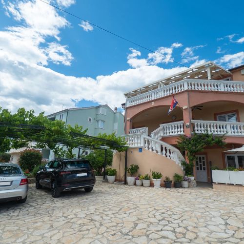 Apartments Jak Vodice – Vodice, Croația