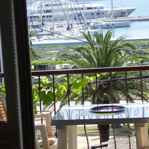 Apartment Gordana Kastel Gomilica