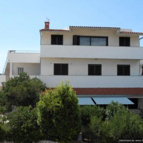 Apartments Nadica Kanica