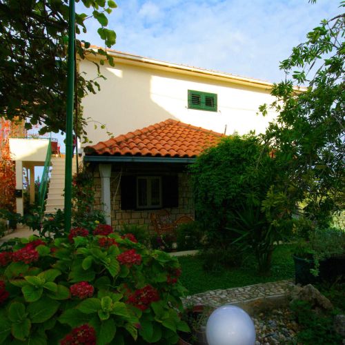 Apartments Ita 1 Postira – Postira, Croația