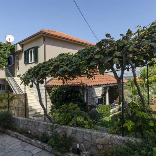 Apartments Ita 1 Postira – Postira, Croația