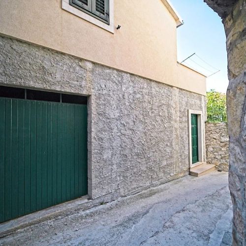 Apartment Afitojen Postira – Postira, Croația